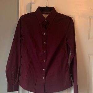 Banana Republic Women's Long Sleeve Button-Up Shirt - Burgundy